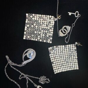 Silver Mesh Jewelry Set with Key and Lock
